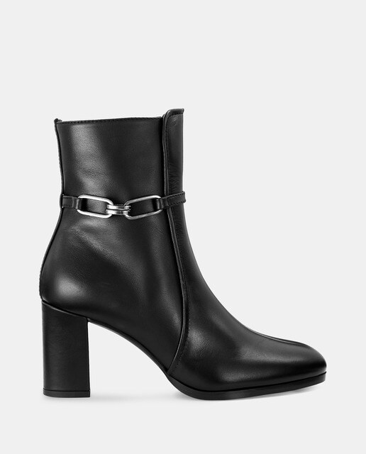 B.O.C. Women's Kerri Leather Ankle Boots - Western Style With Side Cutouts