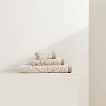 El Corte Inglés Detroit 500 GSM cotton and linen bath towel