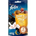 Party Mix cat snacks with chicken, liver and turkey flavour packet 60 g