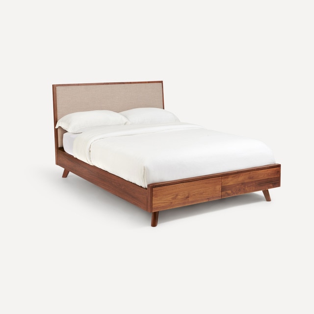 Cama doble de madera de nogal con cabecero tapizado Antón Room - El Corte Inglés