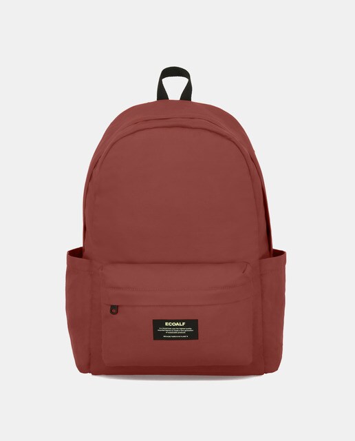 Mochila naranja con logo