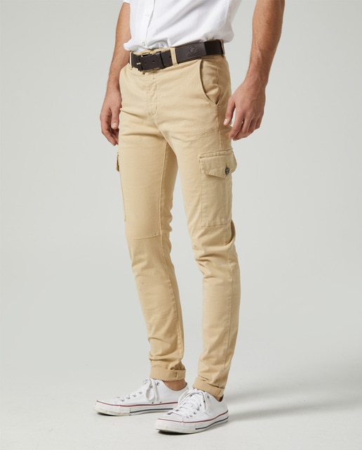 Pantalón de hombre cargo