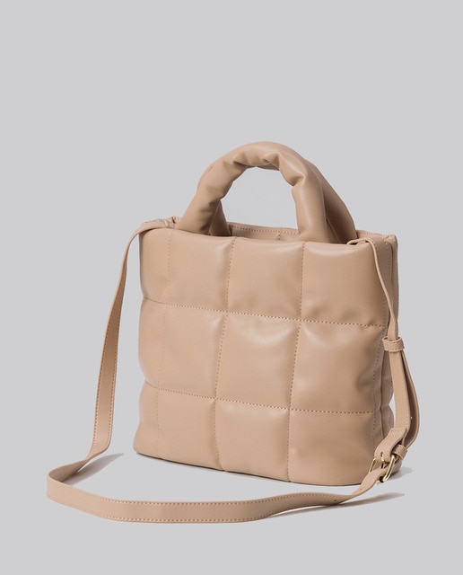 Bolso de piel acolchada