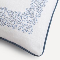 El Corte Inglés Antique Blue R decorative rectangular cushion
