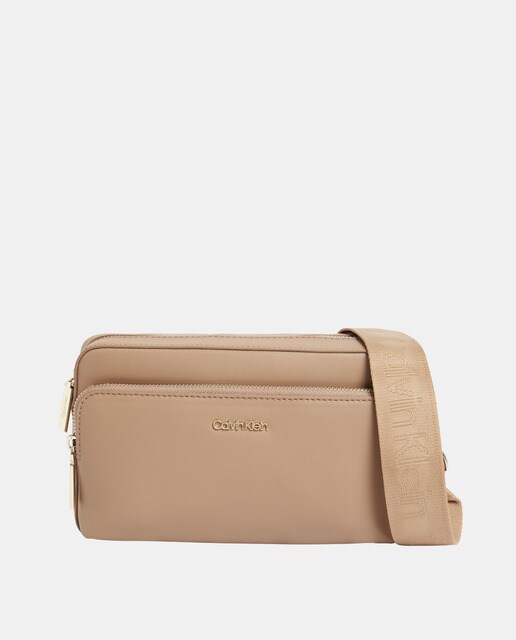 Beige crossbody bag with outer pocket and zip · Women's fashion · El