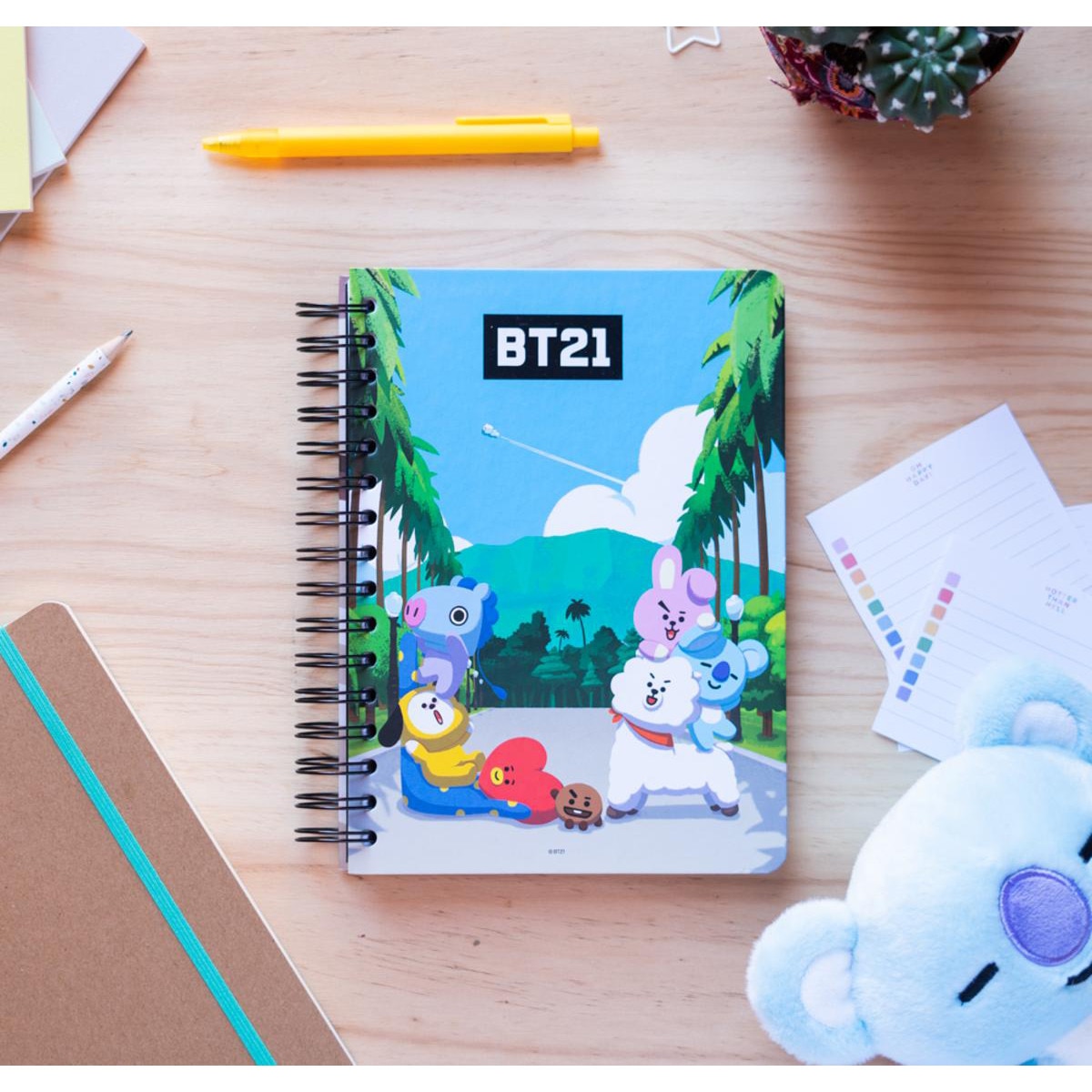 Caderno de Capa Forrada A5 BT21 - Azul/Verde 4