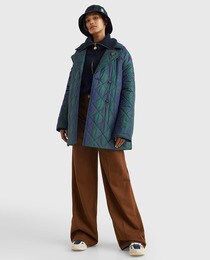 Manteau femme matelassé avec ceinture