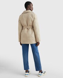 Manteau femme matelassé avec ceinture