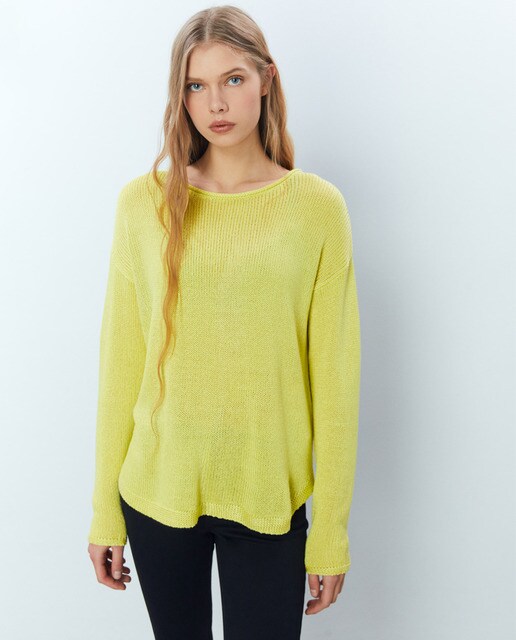 Basic sweater