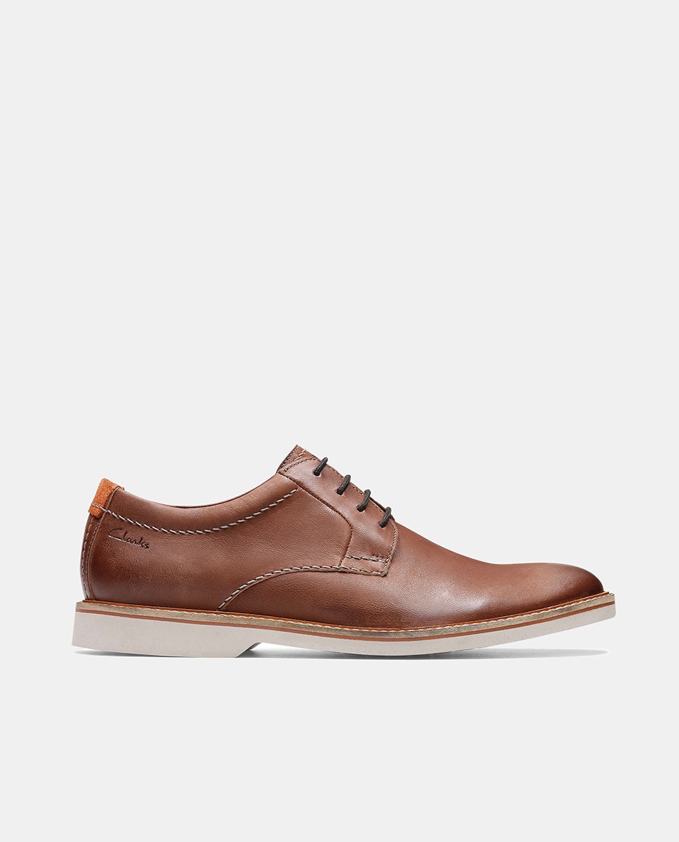 Clarks - Zapato Atticus LTLace en Cuero con suela de Goma.