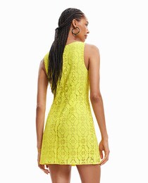 Short lace dress