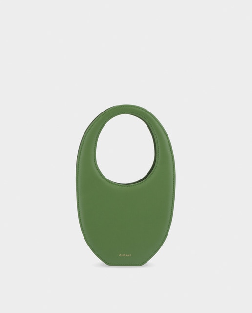 Bolso de mano pequeño de piel en verde con detalle de la marca