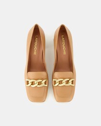 Women's loafers with a square toe, decorative chain and block heel