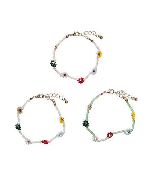 Women's pack of three bead bracelets