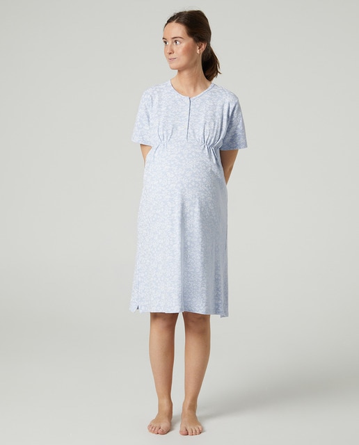Camisón de manga corta con cuello pico