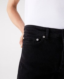Men's slim-fit jeans