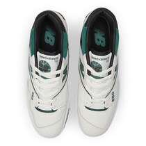 New Balance 550 unisex casual trainers