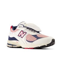 New Balance 2002R men's casual trainers