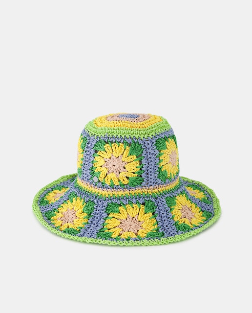Sombrero de crochet multicolor