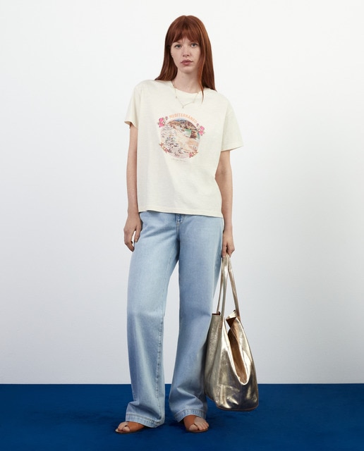 Camiseta de mujer manga corta con dibujo frontal