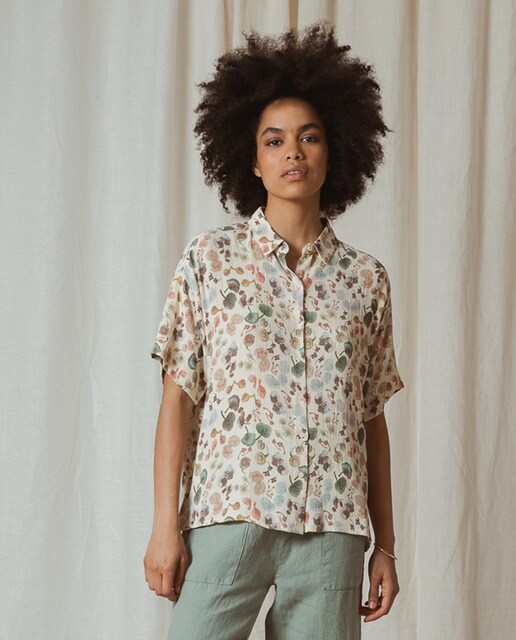 Women's shortsleeve collared shirt · Women's fashion · El Corte Inglés
