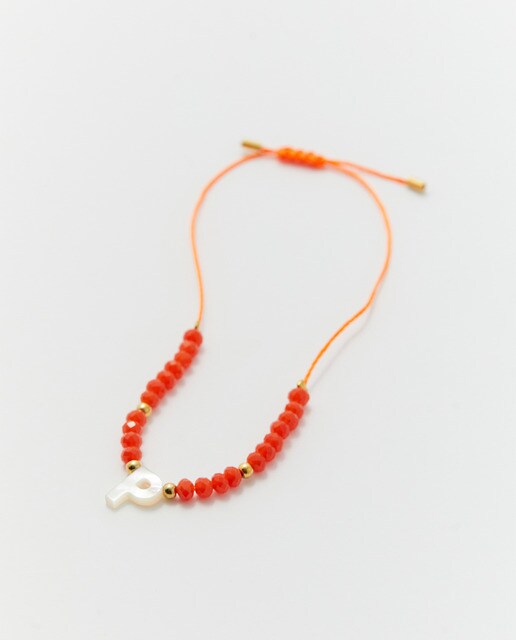 'P' bracelet