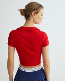 Polo femme style cropped à manches courtes