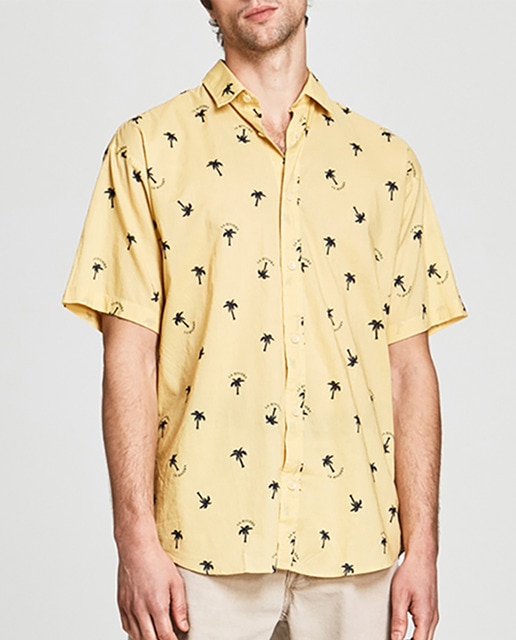 Camisa regular estampada de hombre