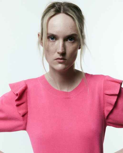 https://www.elcorteingles.com/en/womens-fashion/A45320060-ruffle-jumper/
