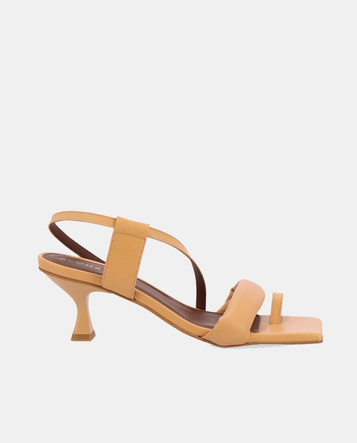 Sandalias de tacón Asymmetric Straps de mujer con puntera cuadrada tira acolchada y tacón embudo