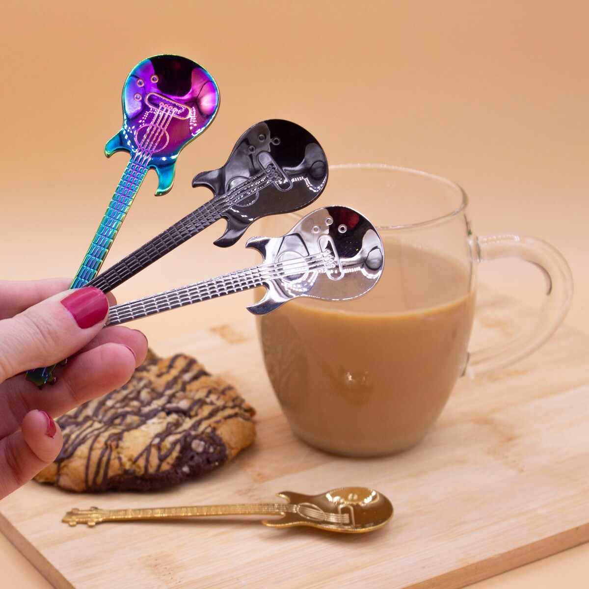 Colheres na Forma de Guitarra Coffee & Rock 2