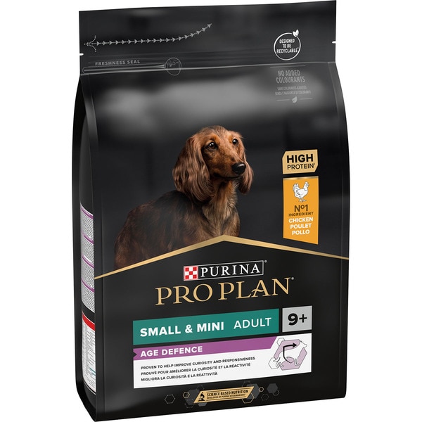 Age Defence dog food with chicken for small and mini breed adult dogs bag 3 kg