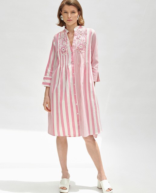 Pink striped kaftan with front embroidery