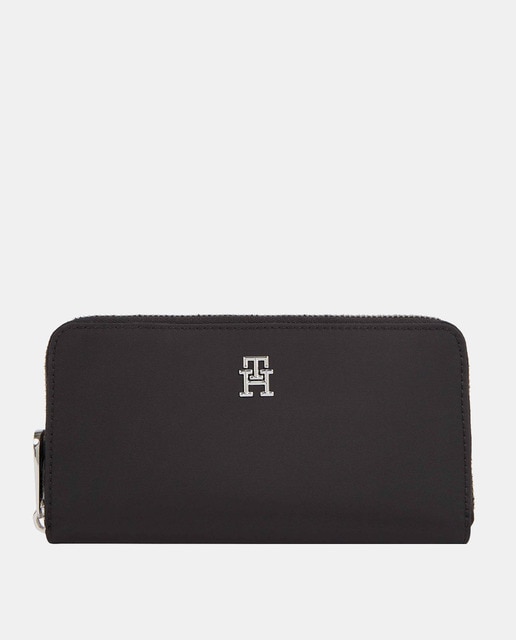 Black recycled nylon wallet with zip