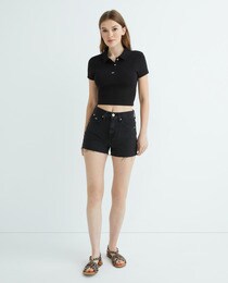 Polo femme style cropped à manches courtes en tissu côtelé