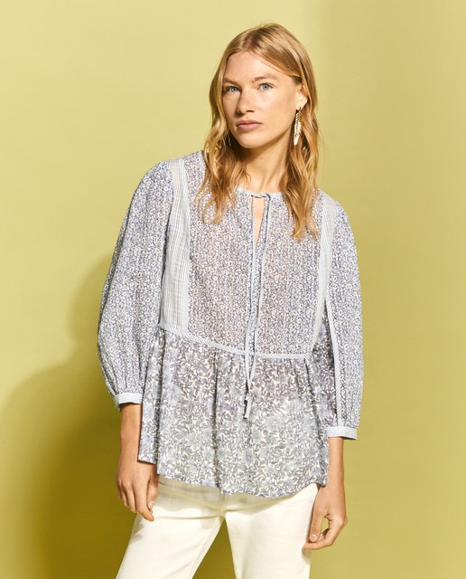 Blusa manga larga de flores