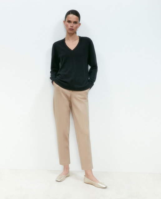 Woman El Corte Inglés - Jersey 100% Cashmere de mujer cuello pico.
