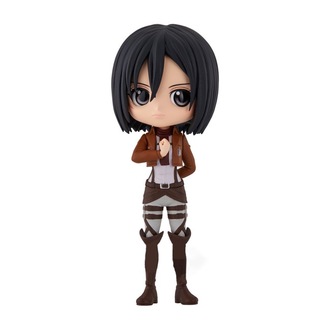 Figura 14 cm Misaka Ackerman Ataque A Los Titanes Banpresto.