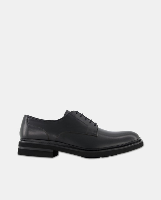 Zapatos de cordones de hombre en piel con pala lisa