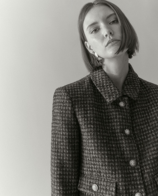 Chaqueta de mujer con bolsillos