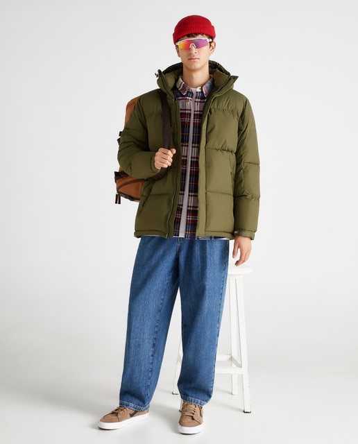 Chaquetón acolchado con capucha de hombre