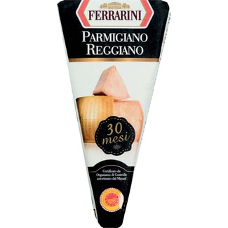 FERRARINI queso italiano de vaca de pasta dura semigrasa DOP Parmigiano Reggiano cuña 200 g