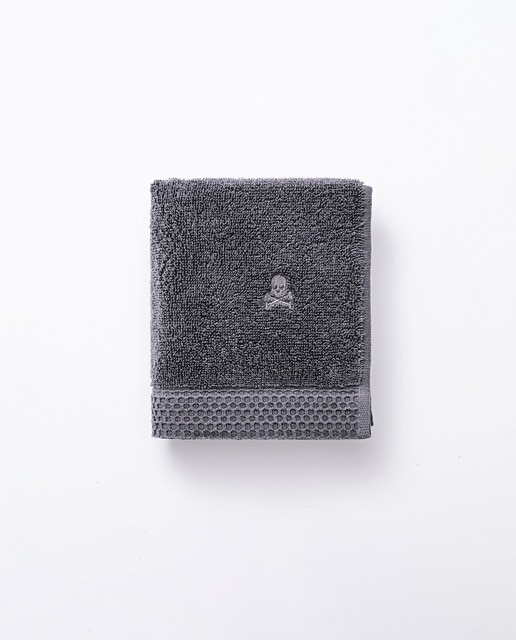 Toalla de tocador nidus 30x50cm 100%algodón 550gsm