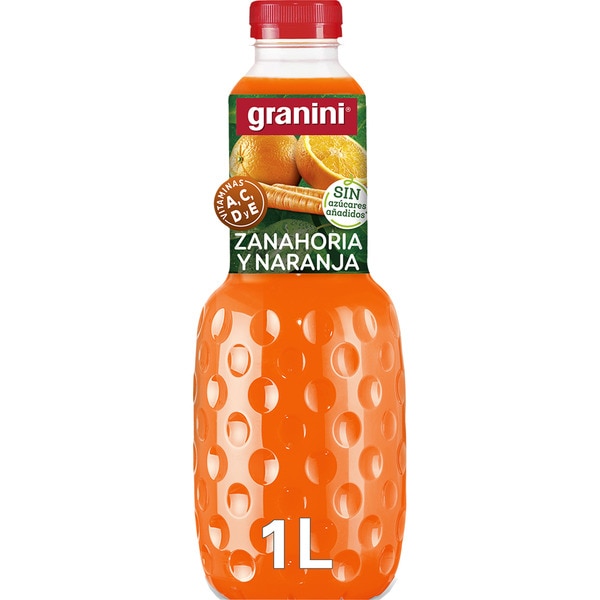 bebida de zumo de naranja y zanahoria a partir de concentrado con vitaminas botella 1 l