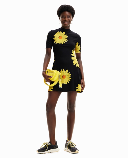 Dolce and clearance gabbana daisy dress