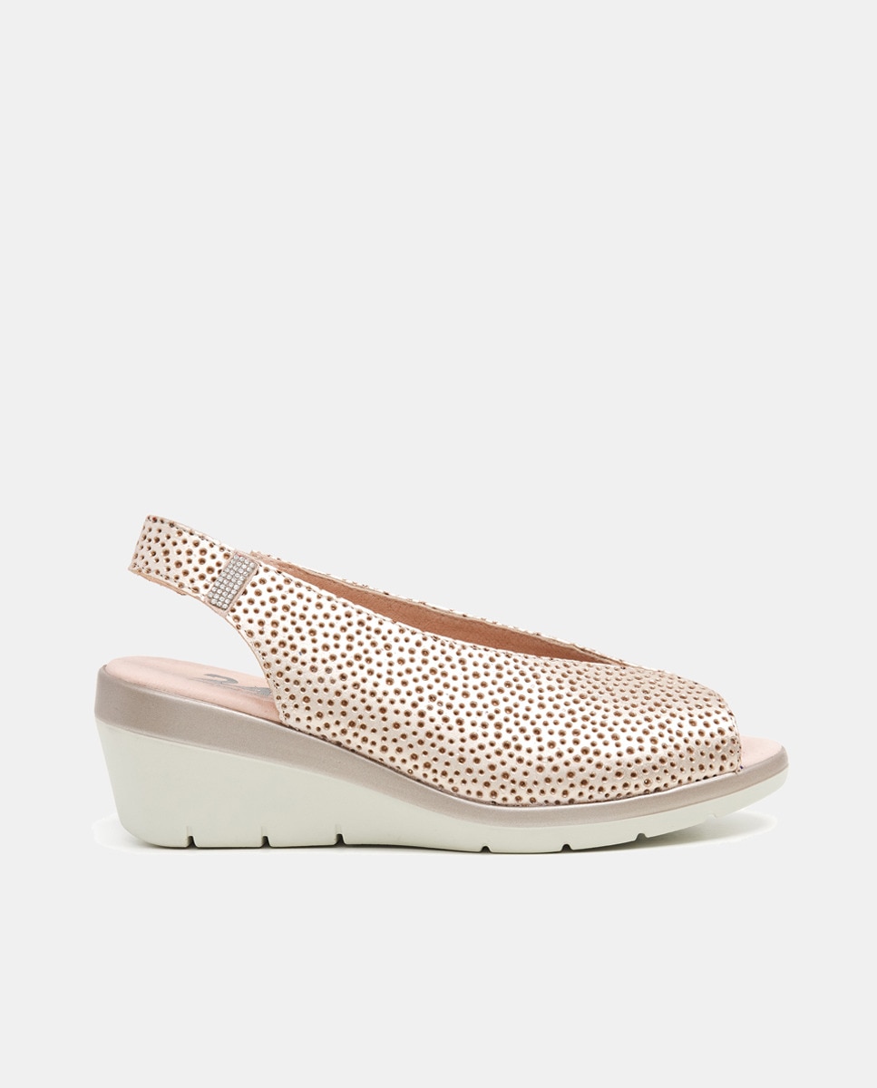 Imagem 0 de Peep Toes com Cunha e em Pele