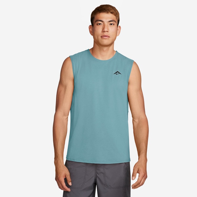 Oferta de El Corte Ingles ES - camiseta en Undealed España