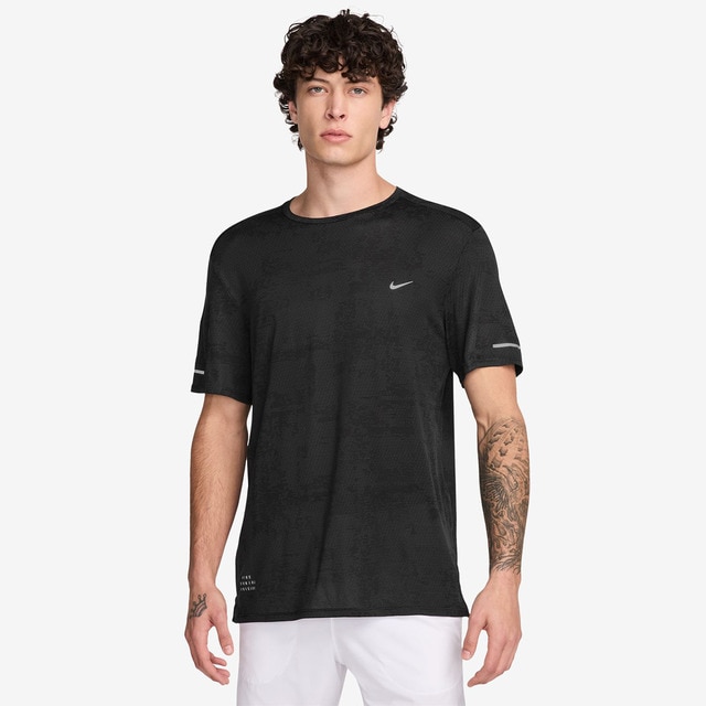 Oferta de El Corte Ingles ES - camiseta en Undealed España