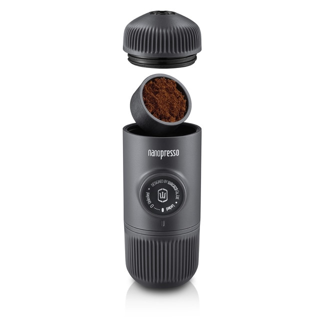 Cafetera Nanopresso Wacaco gris.