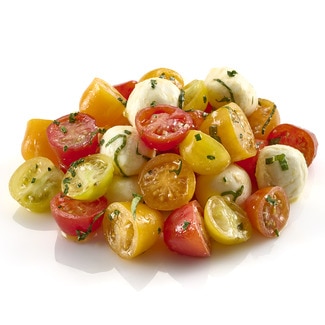 DE NUESTRA COCINA cherry tomato salad with mozzarella cheese